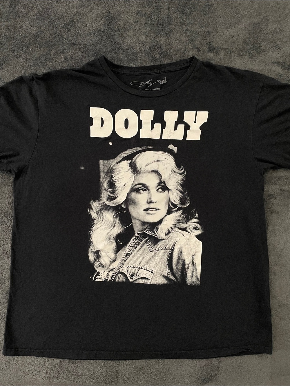 Dolly Parton graphic tee